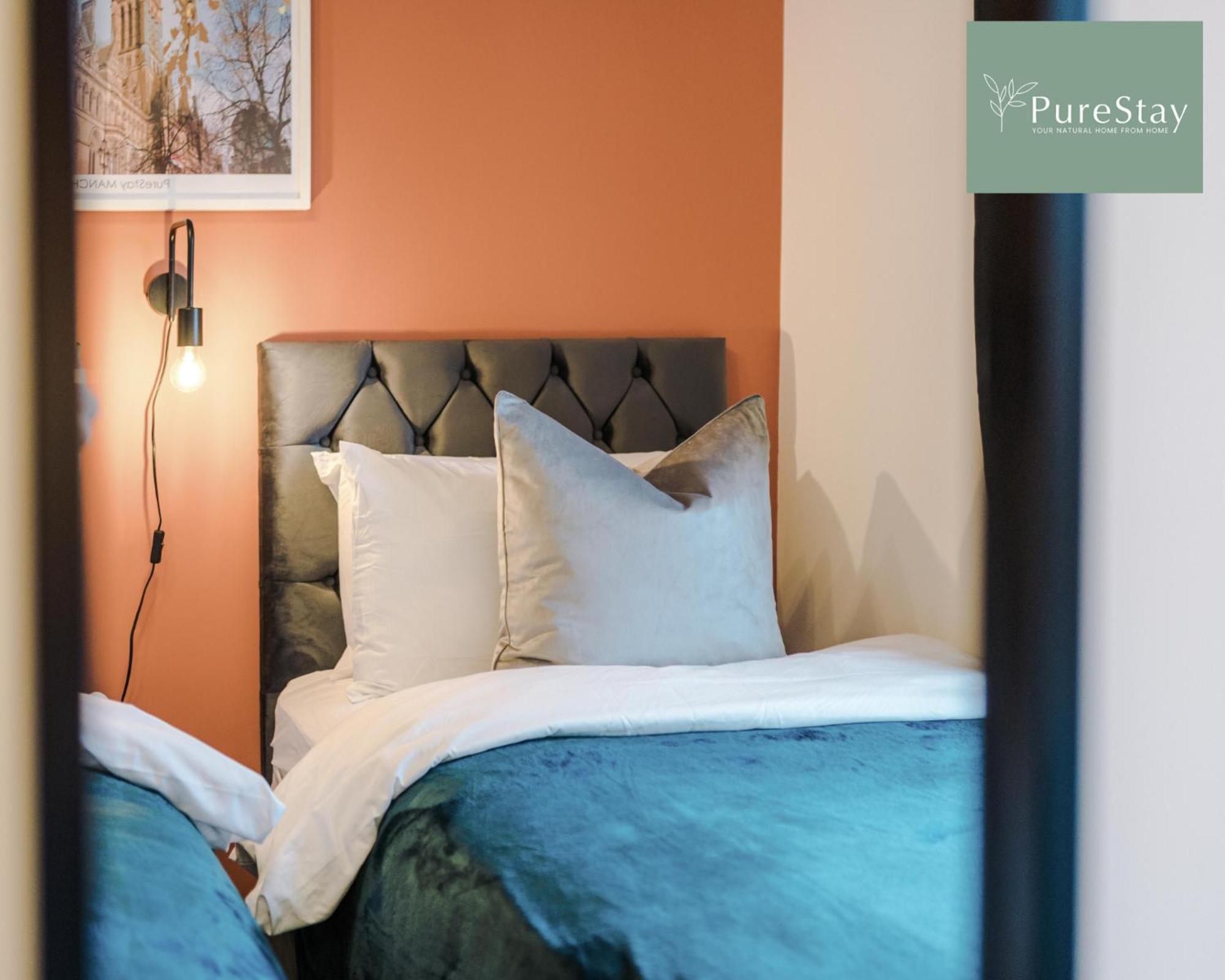 Stunning Five Bedroom Manchester House With Free Parking By Purestay Short Lets & Serviced Accommodation Εξωτερικό φωτογραφία