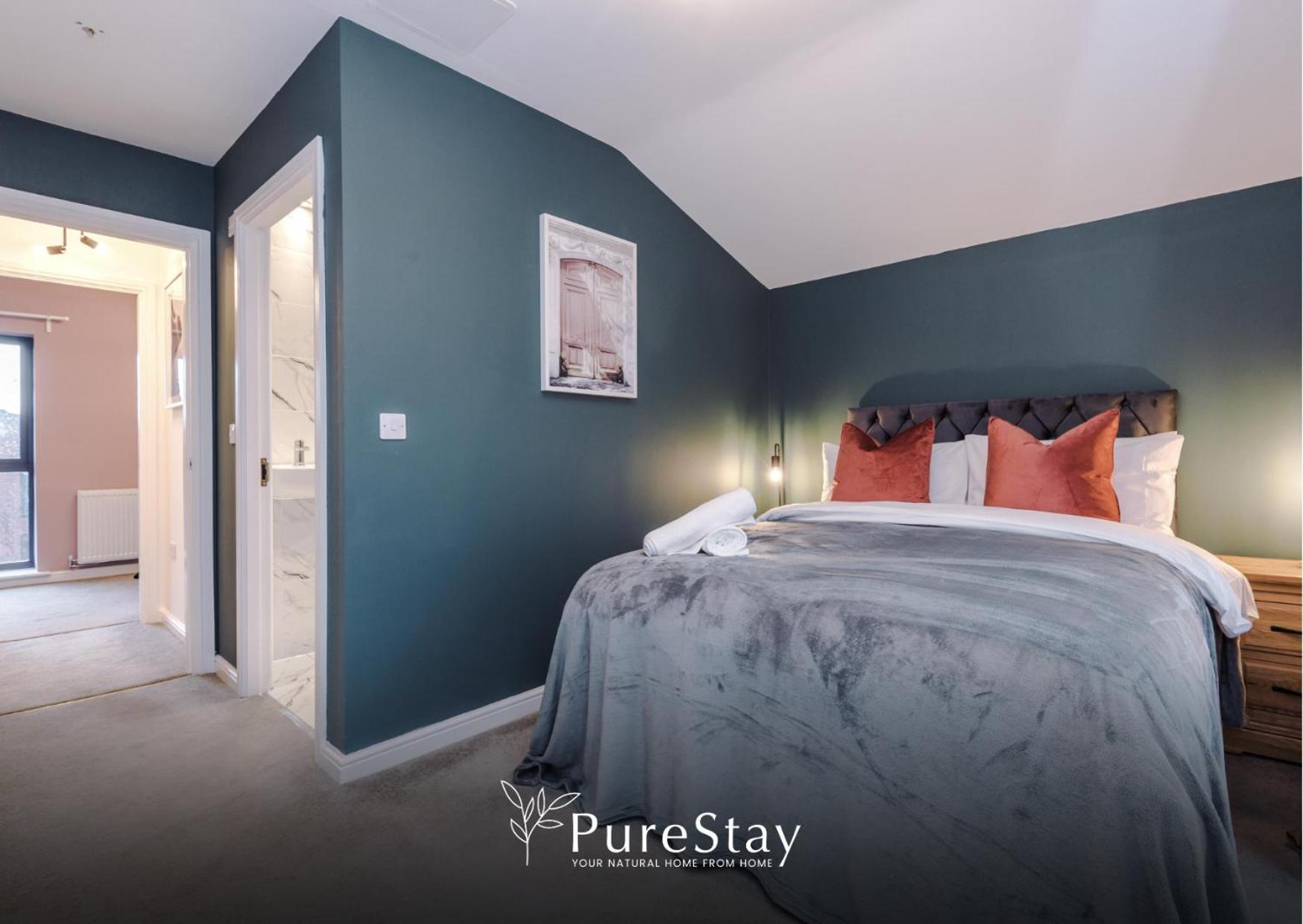 Stunning Five Bedroom Manchester House With Free Parking By Purestay Short Lets & Serviced Accommodation Εξωτερικό φωτογραφία