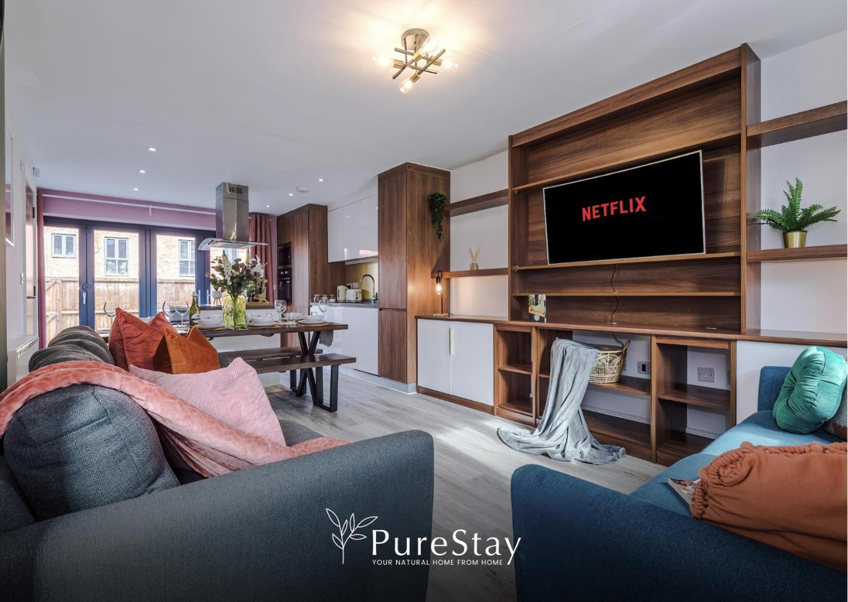 Stunning Five Bedroom Manchester House With Free Parking By Purestay Short Lets & Serviced Accommodation Εξωτερικό φωτογραφία